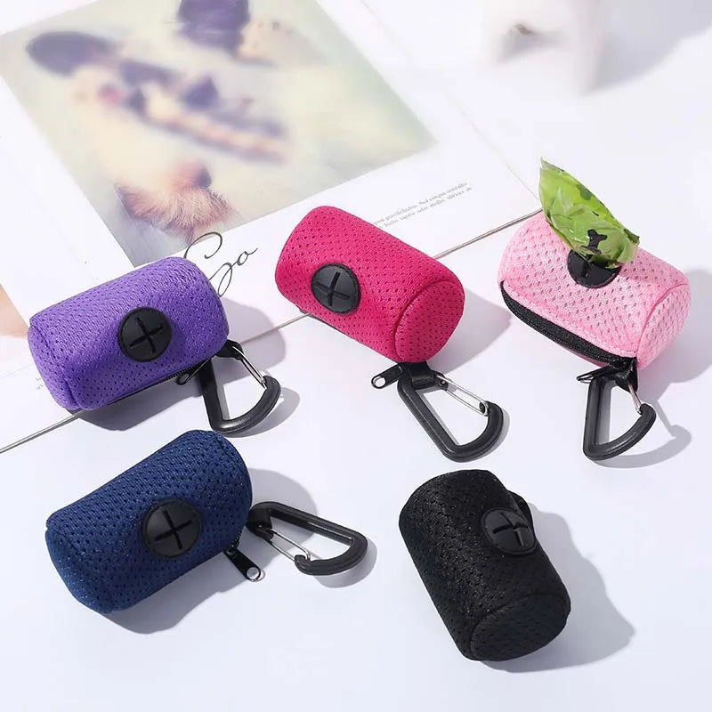 Dog Poop Bag Dispenser Hangingable Dog Poop Bag Holder Poo Bags Dispenser for Dogs Walking Garbage Bags Dispensers Pet Supplies